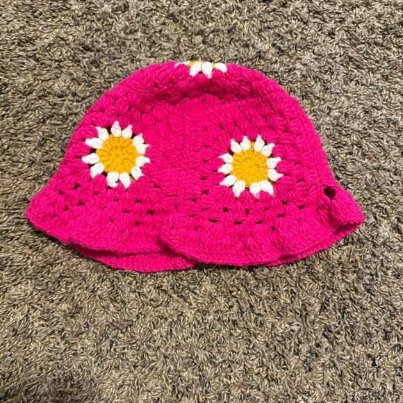 SHEIN Women's Pink Hat - Picture 4 of 4